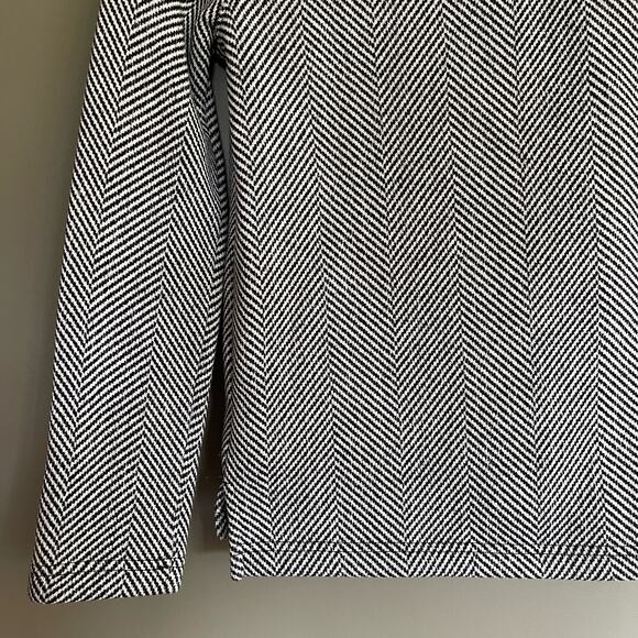 J. Crew Long Sleeve Funnelneck Pullover Black White Herringbone Sz XS Turtleneck - Picture 15 of 16